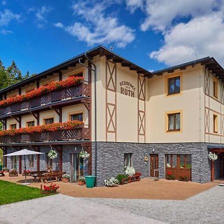 Residence Ruth ヤンスケー・ラーズニェ エクステリア 写真